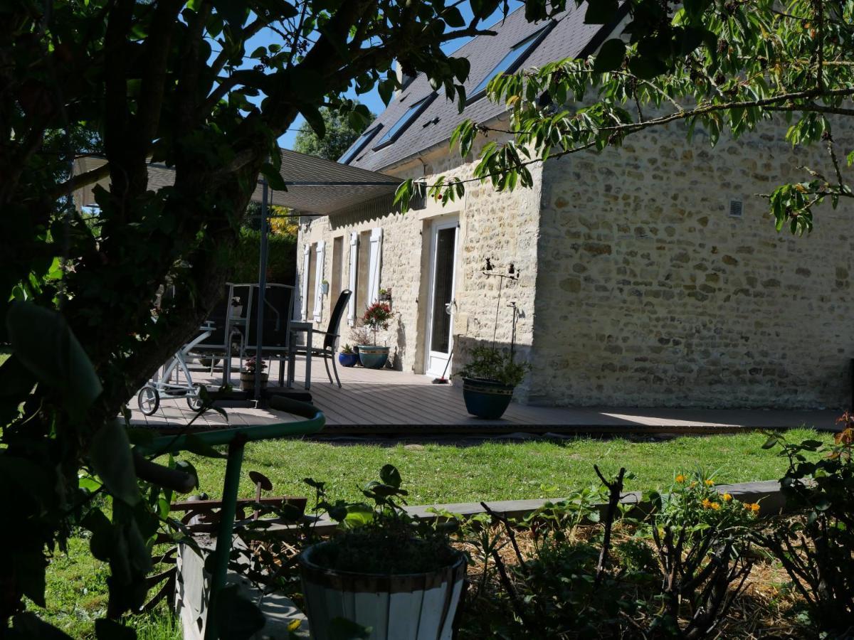 Le Doux Refuge Panzió Esquay-sur-Seulles Kültér fotó